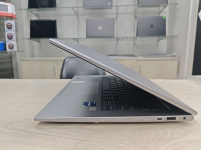 HP Zbook Firefly 14 G10 | Core i5 13th Gen | 16GB RAM 512GB SSD | 14.1 inch Display_img_5