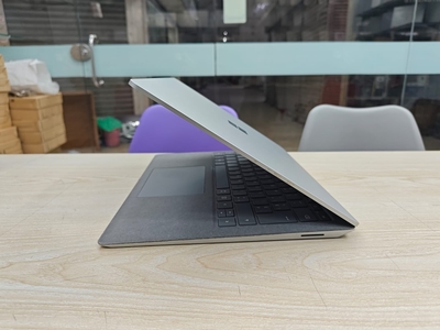 Microsoft Surface Laptop 4 | Ryzen 5 | 16GB RAM 256GB SSD | 13.5-inch 2K Touch Display_img_6