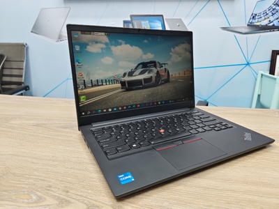 Lenovo ThinkPad E14 Gen 4 | Core i5 12th Gen | 16GB RAM 256GB SSD | 14.1-inch Display_img_2