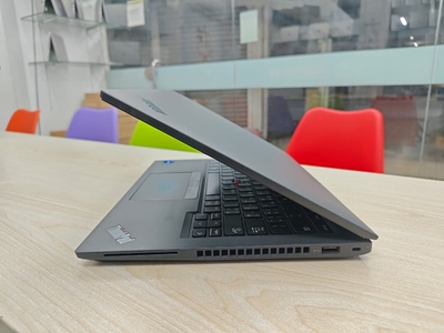 Lenovo Thinkpad T14 Gen 2 | Core i7 11th Gen | 16GB RAM 256GB SSD | 14.1-inch Display_img_5