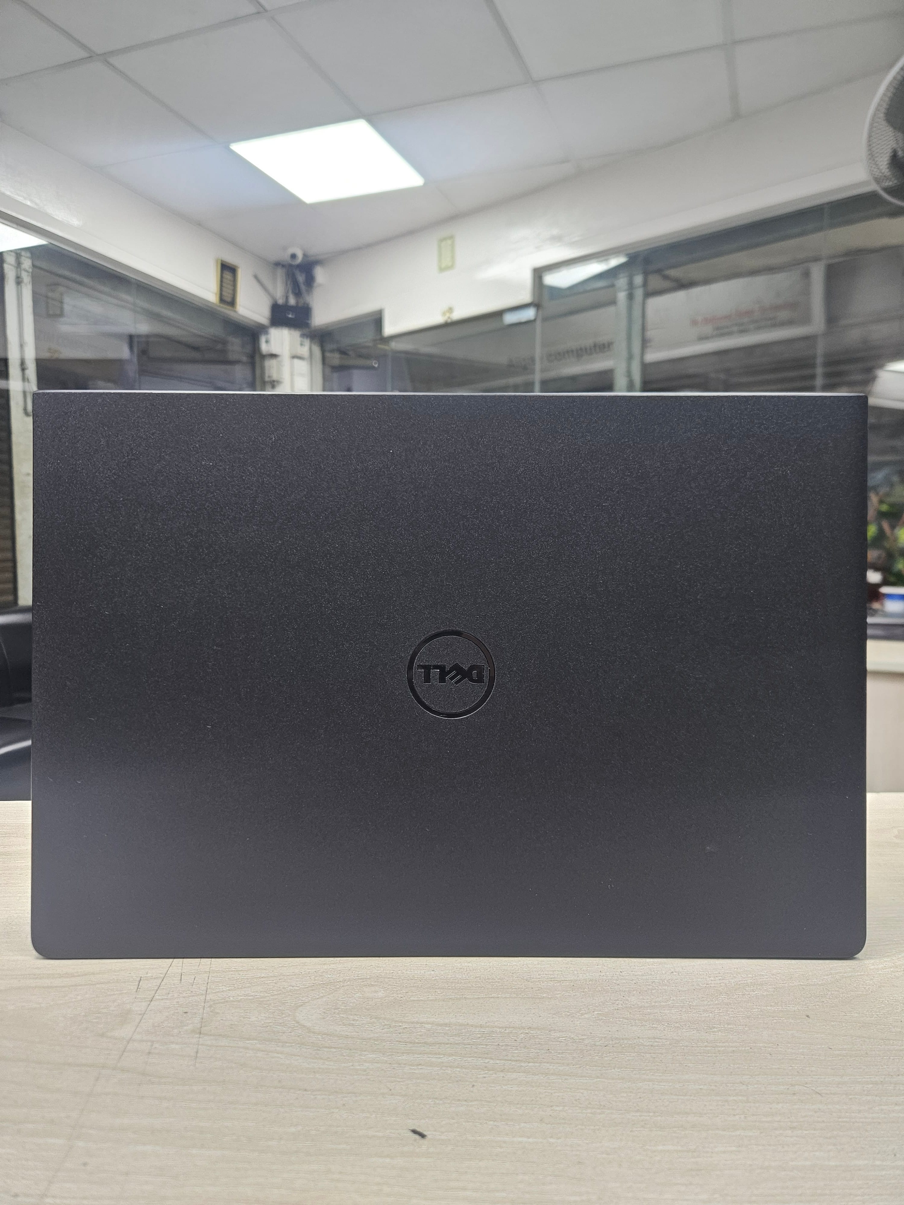 Dell Lattitude 3570 | Core I5 6th Gen | 8GB RAM 256GB SSD | 15.6-inch Display