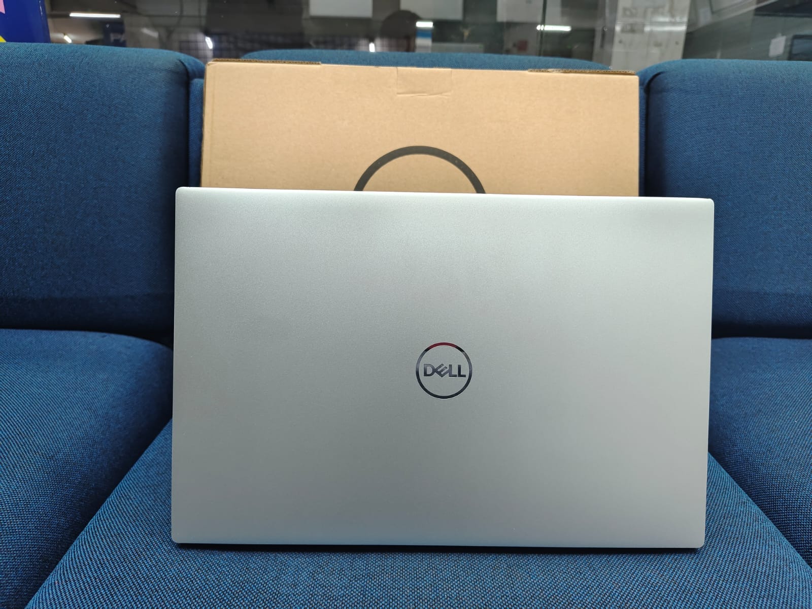 Dell XPS 15 9510 | RTX 3050ti | Core i7 11th Gen 16GB RAM 512GB SSD | 15.6-inch Display