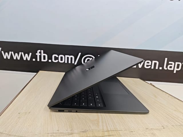 Microsoft Surface Laptop 4 | Core i7 11th Gen | 32GB RAM 1TB SSD | 13.5-inch 2K Touch Display_img_4