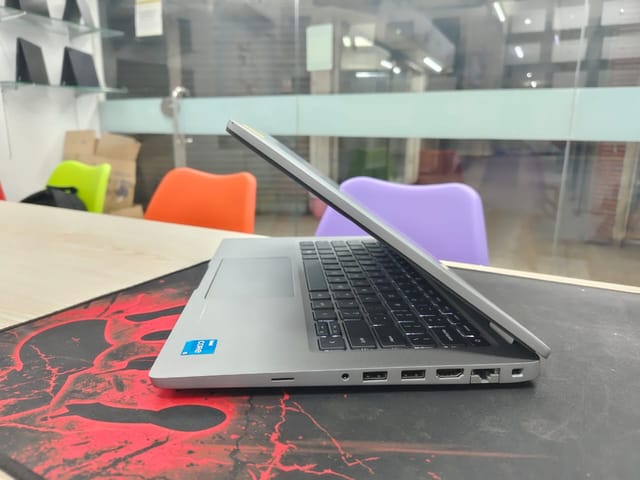 Dell Lattitude 5430 | Core i5 12th Gen | 8GB RAM 256GB SSD | 14.1 inch Display_img_5