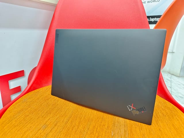 Lenovo ThinkPad X1 Carbon Gen 9 | Core i7 11th Gen | 32GB RAM 512GB SSD | 14.1-inch Display_img_1