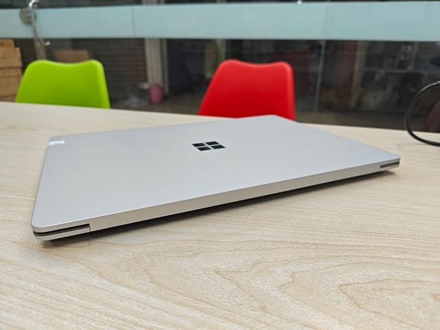 Microsoft Surface Laptop 4 | Core i5 11th Gen | 8GB RAM 256GB SSD | 13.5-inch 2K Touch Display_img_2