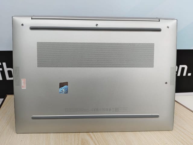 HP EliteBook 1040 G10 | 13th Gen Core i7 | 16GB RAM 512GB SSD | 14.1-inch Display_img_6