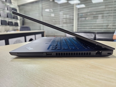 Lenovo Thinkpad T14 Gen 1 | Core i7 10th Gen | 16GB RAM 256GB SSD | 14.1-inch Display_img_3