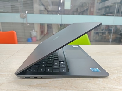 Microsoft Surface Laptop 5 | Core i5 12th Gen | 16GB RAM 512GB SSD | 13.5-inch 2K Touch Display_img_4