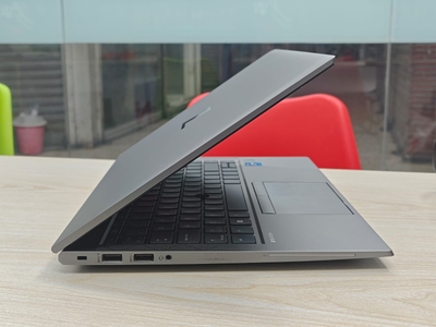 HP Zbook Firefly 14 G8 | Core i7 11th Gen | 32GB RAM 512GB SSD | 4GB GPU | 14.1-inch Display_img_5