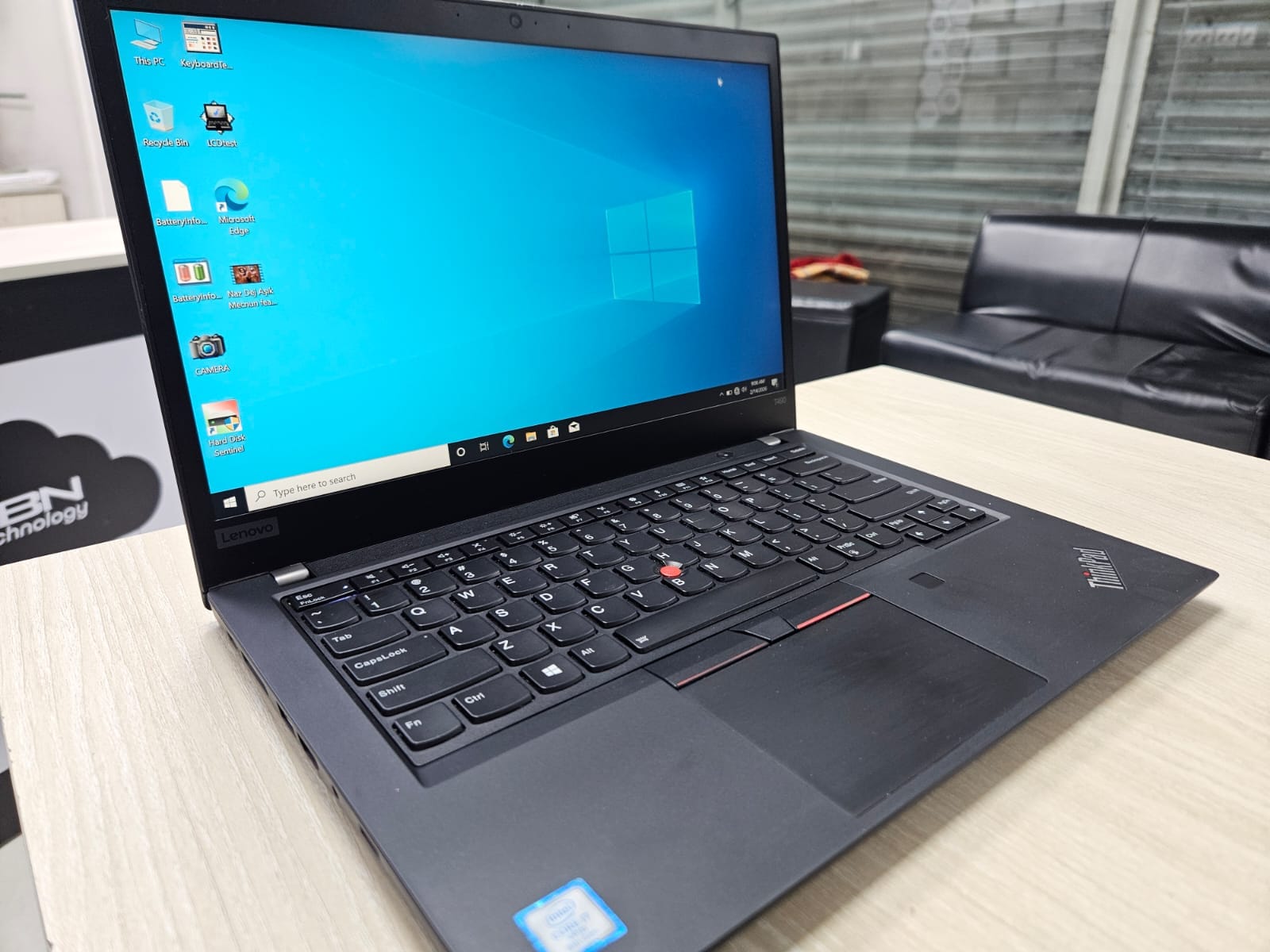 Lenovo Thinkpad T490 | Core i7 8th Gen | 16GB RAM 256GB SSD | 14.1-inch Display